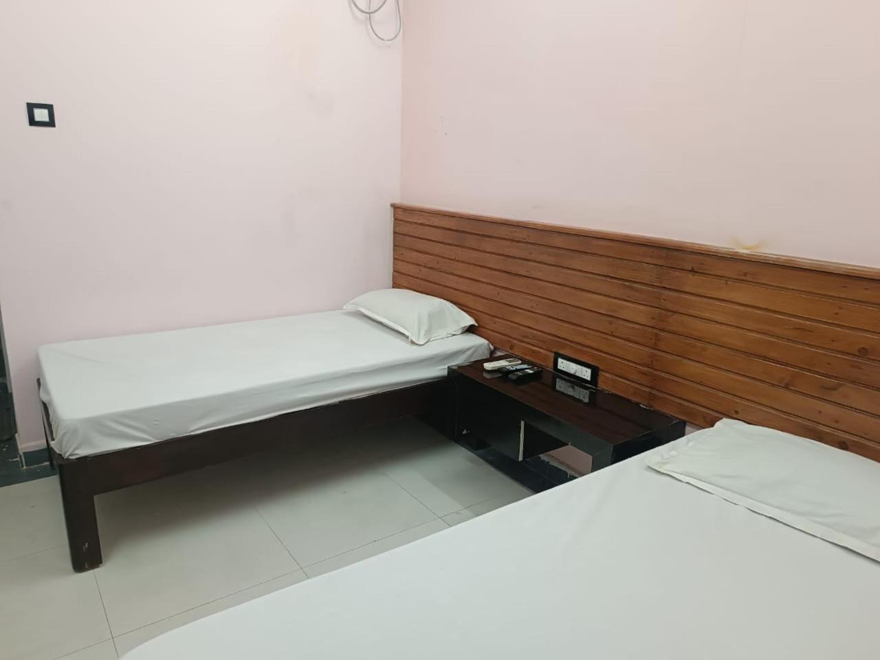 Sgs Residency Villa Tirupati Eksteriør billede